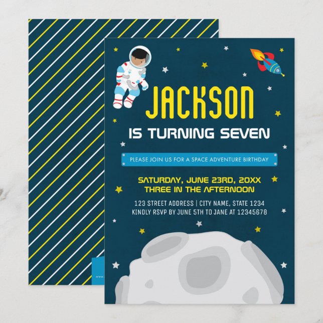 RymdMörk Boy Astronaut Birthday-inbjudan Inbjudningar (Fram/baksida)