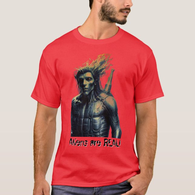 Rymdvarelser är VERKLIGA! T Shirt (Framsida)