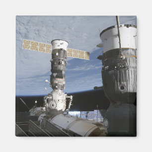 Ryska Soyuz och framstegrymdskepp Magnet