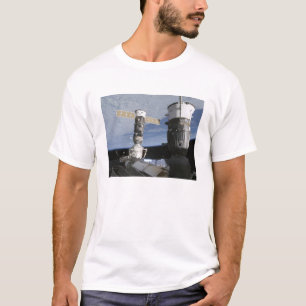 Ryska Soyuz och framstegrymdskepp T-shirt