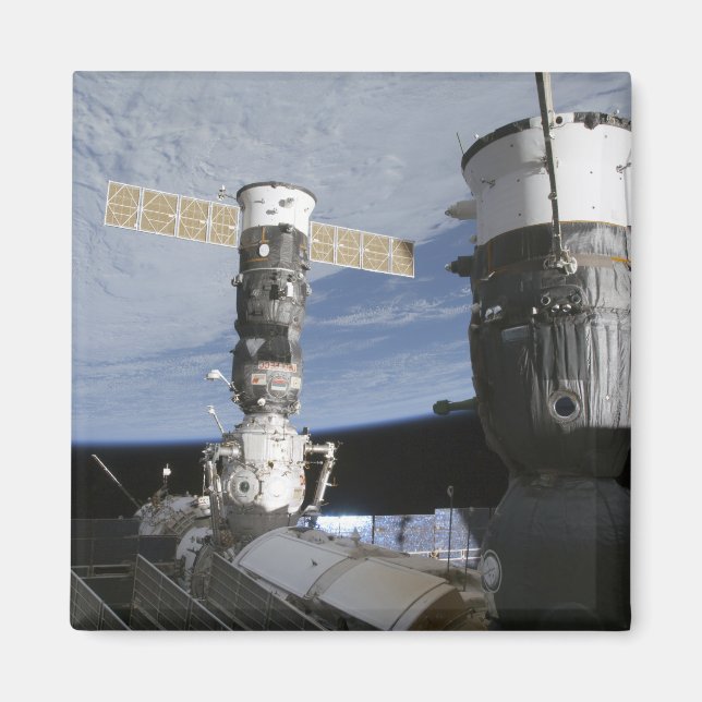 ryska Soyuz- och Progress-rymdskepp Magnet (Framsidan)