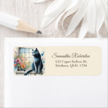 Ryskt blått Grått-katt på sommarblomman