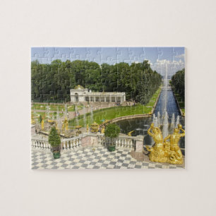 Ryssland. Petrodvorets. Peterhofpalatset. Peter de Pussel