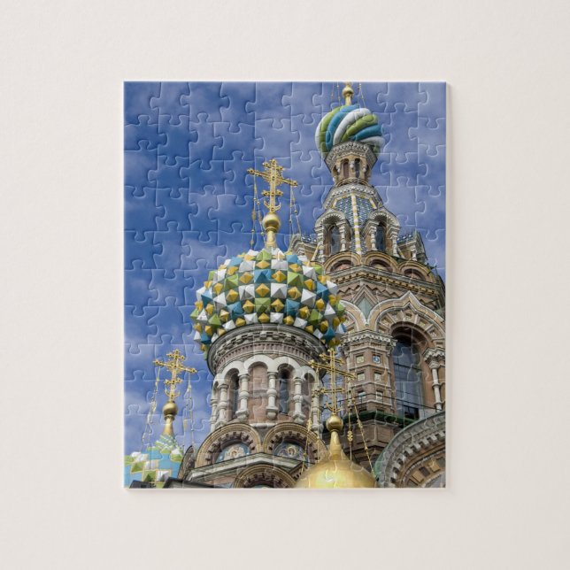 Ryssland, St. Petersburg, Nevsky Prospekt, Den Pussel (Vertikal)