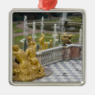 Ryssland, St. Petersburg, Peterhoff (även känd som Julgransprydnad Metall