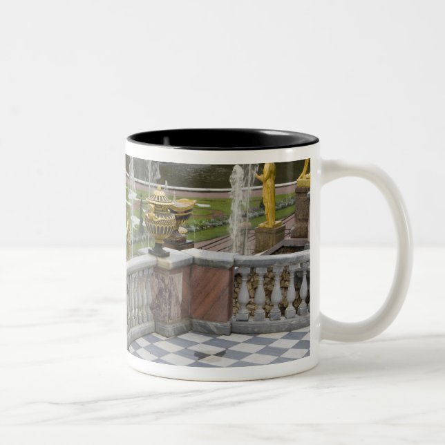 Ryssland, St. Petersburg, Peterhoff (även känd som Två-Tonad Mugg (Höger)