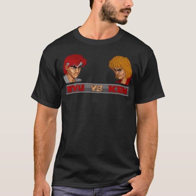 RYU VS KEN LOGO SVART UTAN BAKGRUND T SHIRT (Framsida)