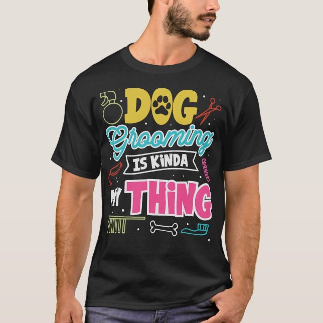 S2 Hund Grooming Hund Groomer (13) T Shirt (Framsida)