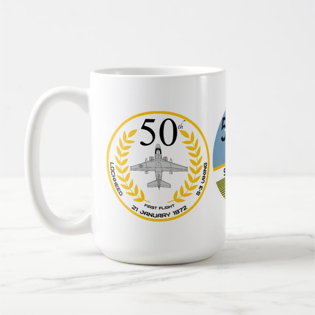 S-3 VIKING FÖRSTA FLYGNINGEN 50:E KAFFEMUGG (Vänster)
