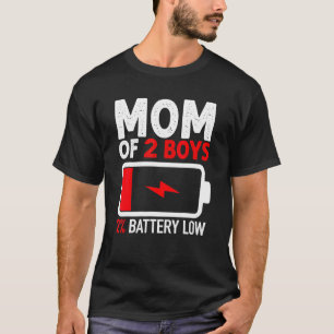 S Mamma vid 2 socklar 2 batteri låg Mors dag Mor T Shirt
