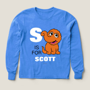 S står för Snuffleupagus Lägg till ditt namn T-shirt