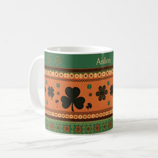 S:t Patrick Day Shamrocks and Flowers Kaffemugg (Framsida vänster)
