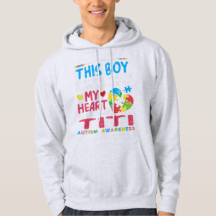 Så det är pojken som alltid kommer att ha en Biet Hoodie