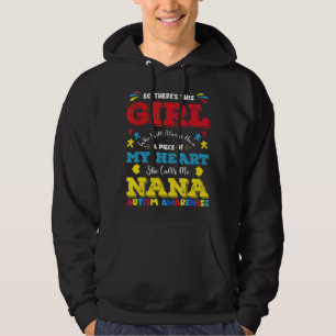 Så det finns en tjej som alltid har en Biet Hoodie