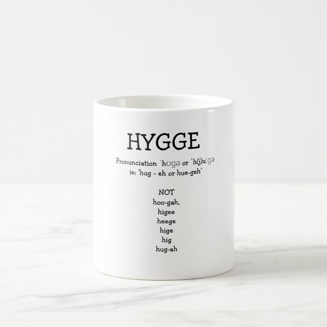 Så här uttalar du SAY HYGGE Funny Anpassningsbar M Kaffemugg (Center)