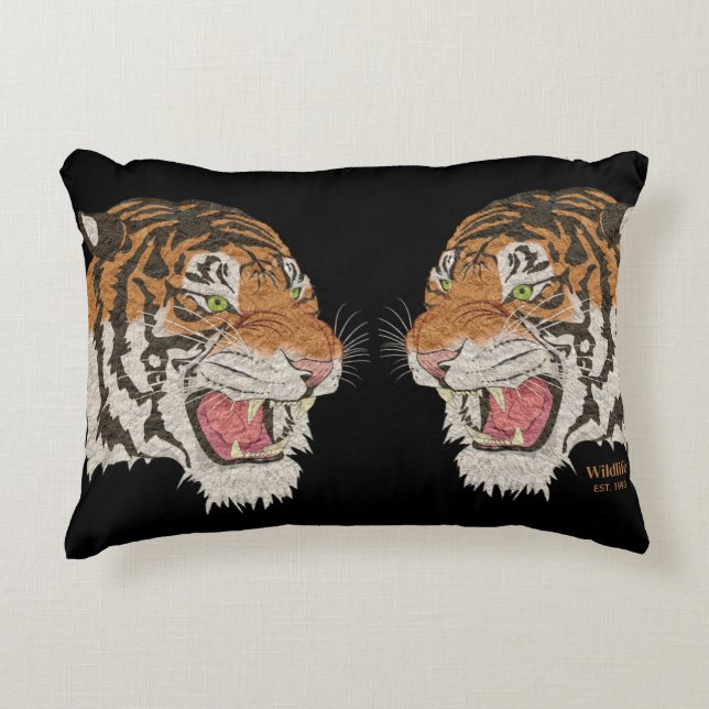 Så irriterade och bittra Tigers Black Prydnadskudde (Framsidan)