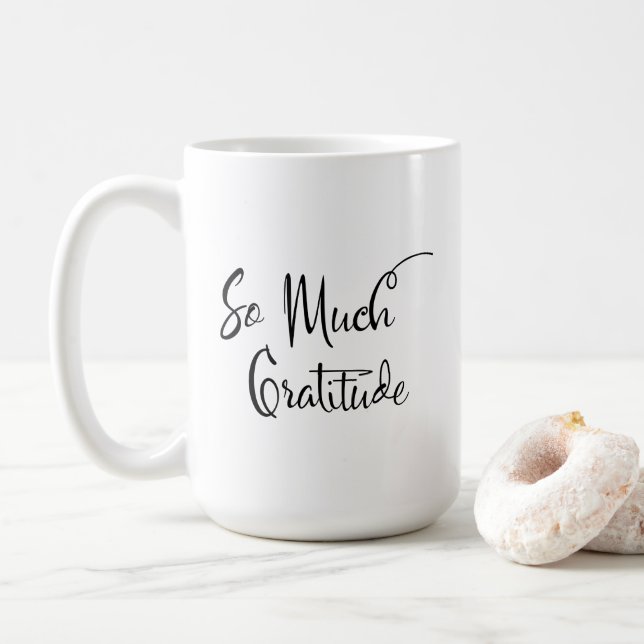 Så mycket Gratitude Modern Script Simple Typograph Kaffemugg (Med munk)