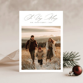 Så mycket merry Elegant Script Snowy Family Photo Julkort