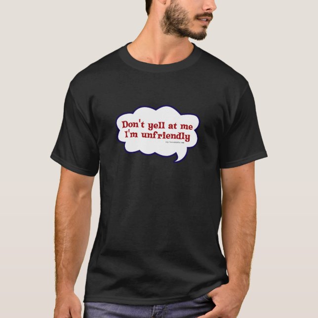 Så ovänlig Konstig Snarky Slogan Tee (Framsida)