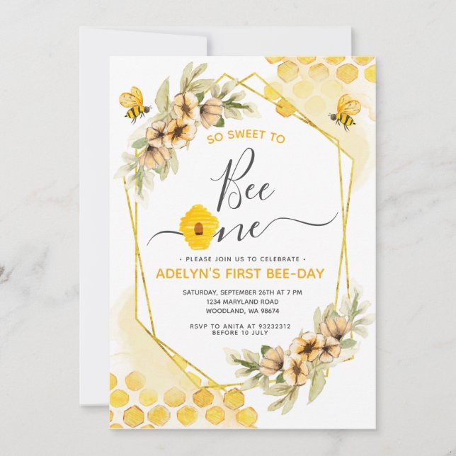 Så söt att vara en honungsFödelsedagsfest Inbjudningar (Framsida)