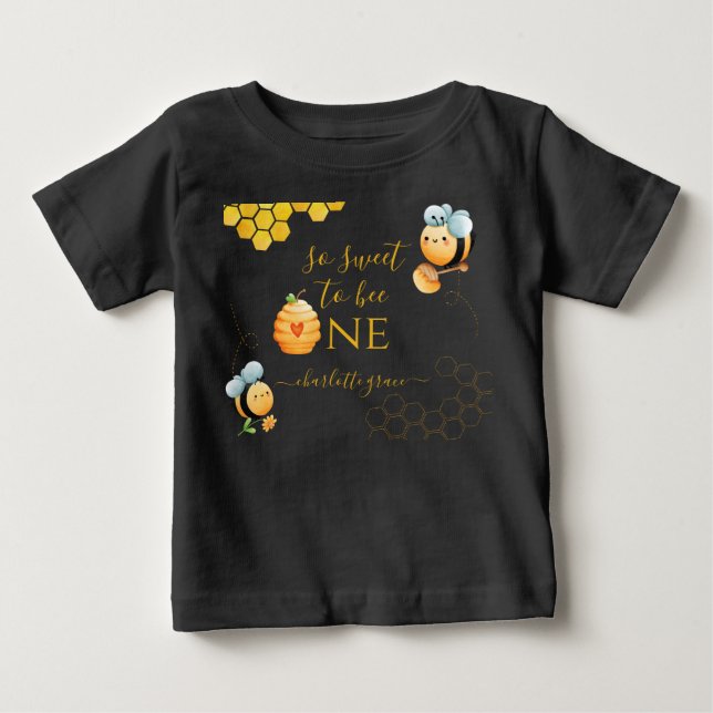 Så Sött Att Vara En Bipå Födelsedagen T Shirt (Framsida)