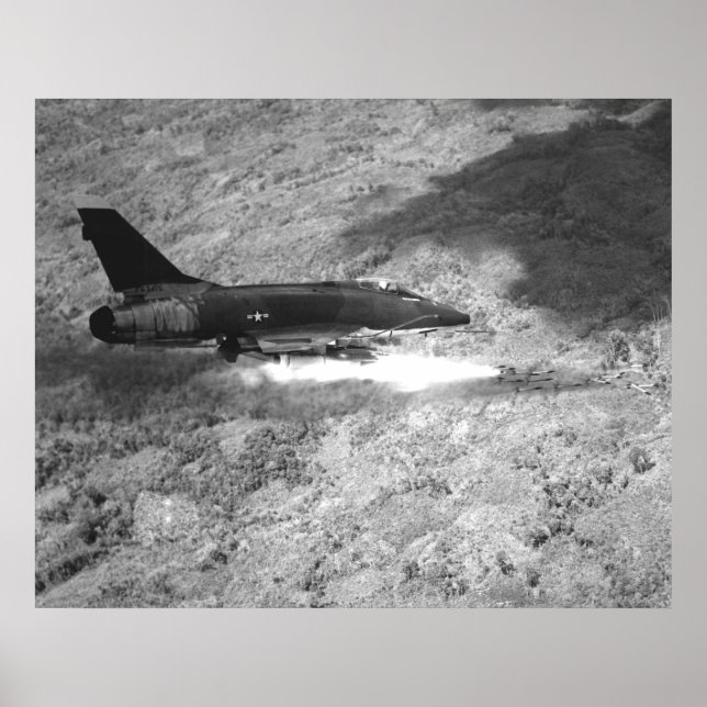 Sabel för toppen F-100 Poster (Framsidan)