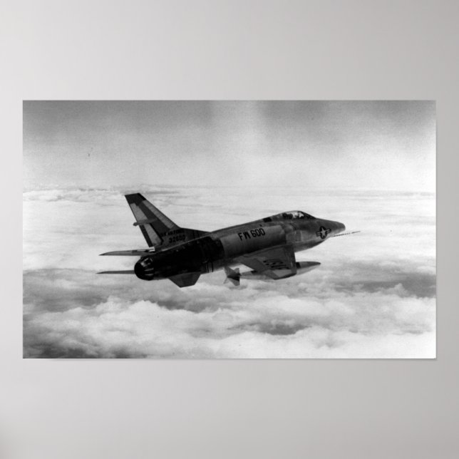 Sabel för toppen F-100 Poster (Framsidan)