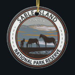 Sable Island National Park Reserve Canada Badge Julgransprydnad Keramik<br><div class="desc">Konsdesign för vektorkonst i Sable Island National Park Reserve. Parken är en avlägsen barriär i sandstången hemma hos vild hästar,  en stor grått sälkoloni,  plus havsvrak till många.</div>