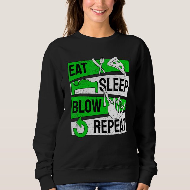 Säckpipa Säckpipor Äta Sova Blåsa Upprepa T Shirt (Framsida)