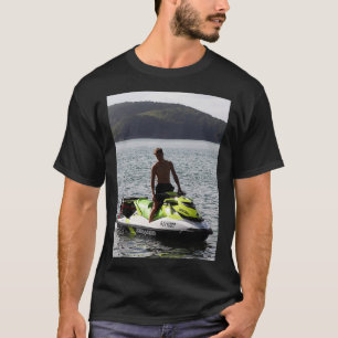 Sadoo jet ski i paradiset t shirt