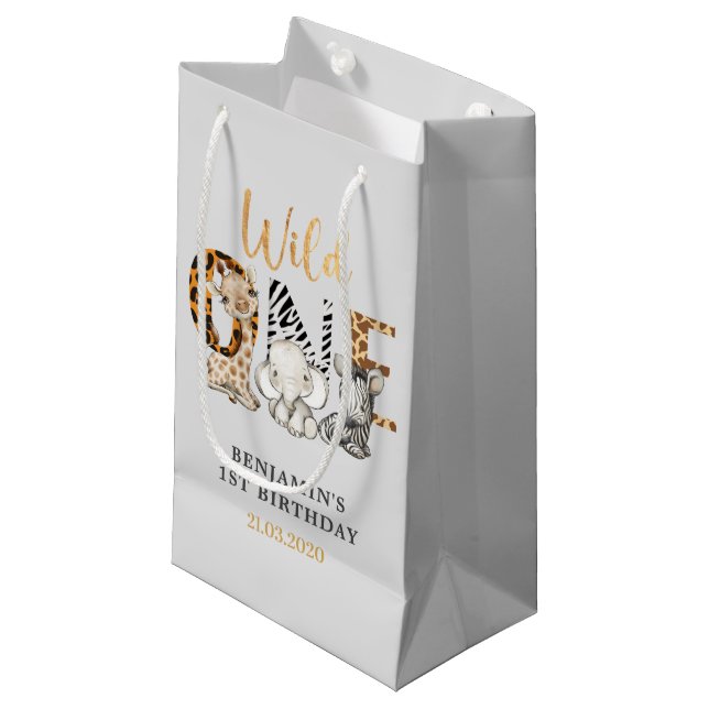 Safari Vild En Födelsedagsfest Small Gift-säck (Framsidan Vinklad)