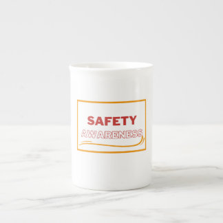 Safety Awareness Red Text Gult Gräns Safety Safety Benporslin Mugg