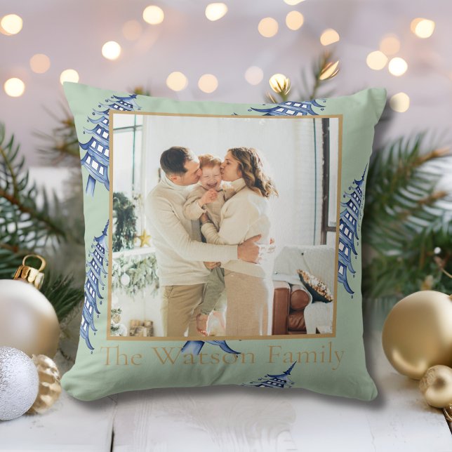 Sage Blue Pagoda God jul Träd 1-Photo Kudde (Sage Blue Pagoda Merry Christmas Tree 1-Photo Throw Pillow)
