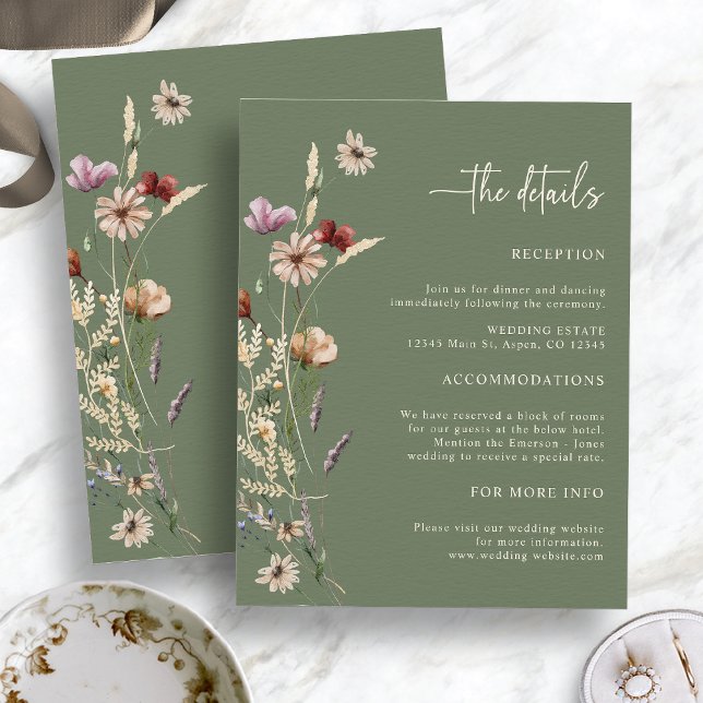 Sage Boho Vildblommor Bröllopskort Bilaga Kort (Sage Green Boho Wildflowers The Details Wedding Enclosure Card by Painted Paperie)