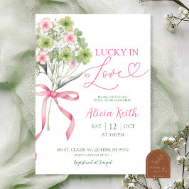 sage green leaf clover bouquet bridal shower inbjudningar