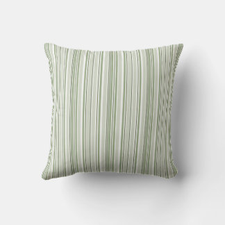 Sage Green (Light, Medium, Dark) and White Stripes Kudde