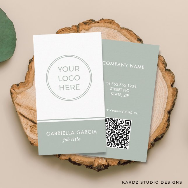 Sage Green Logotyp Scannbar QR-kod Affärsaffärskor Visitkort (Front and back of business card shown in 3.5 x 2 in. Choose size, paper and corner style.)