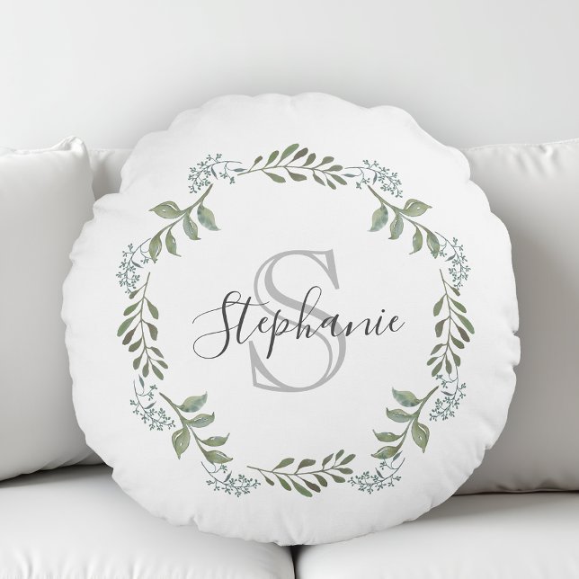 Sage Greenery Botanisk Krans Monogram Rund Kudde (Skapare uppladdad)