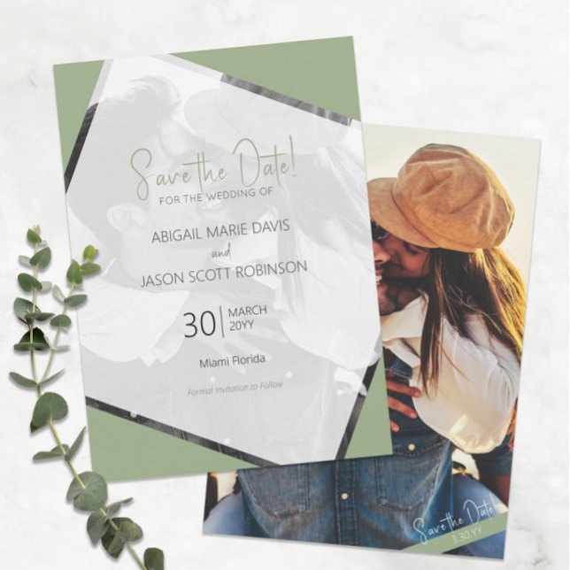 Sage Grönt Bröllop spara datum med Färg Photo Inbjudningar (Modern Minimalist Sage Green Save the Date with Full Color Engagement Photo )