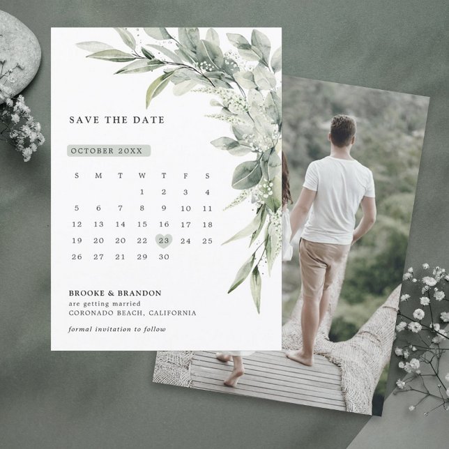 Sage Grönt Eucalyptus Minimalist Botaniska Bröllop Spara Datumet (Sage green eucalyptus calendar save the date card)