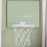 Sage Grönt Minimalist Modern Monogram-Elegant Mini-Basketkorg<br><div class="desc">Vi presenterar vår minimalistiska Modern Monogram Elegant Collection för Sage-Grönten: Öka din estetik med en sofistikerad och tidlös elegans. Vår samling visar minimalistiska mönster i en stillastående grönt, kompletterad med raffinerade monogram som är skräddarsydda efter ditt personliga stil. Från polerat kontorsmaterial till mångsidiga tillbehör är varje biet i vår samling...</div>