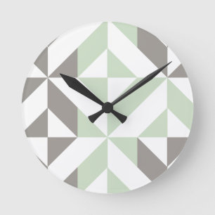 Sage Grönt och Silver Geometric ZigZag Rund Klocka