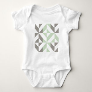 Sage Grönt och Silver Geometric ZigZag T Shirt