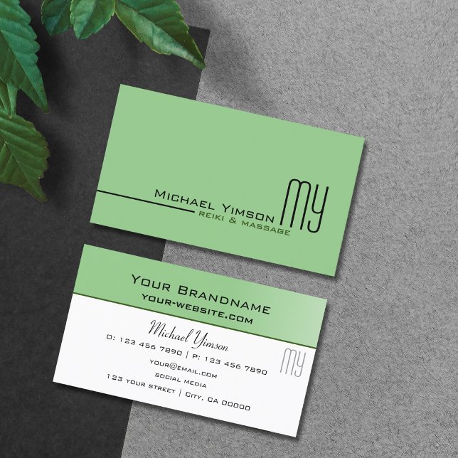 Sage Grönt och Vit med Monogram Professionell Visitkort (Skapare uppladdad)