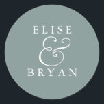 Sage Grönt Simple Modern Elegant bröllop Runt Klistermärke<br><div class="desc">Sage Grönt Simple Modern Elegant bröllop Classic Round Sticker Matching-samling i Niche- och Nest-butiken.</div>