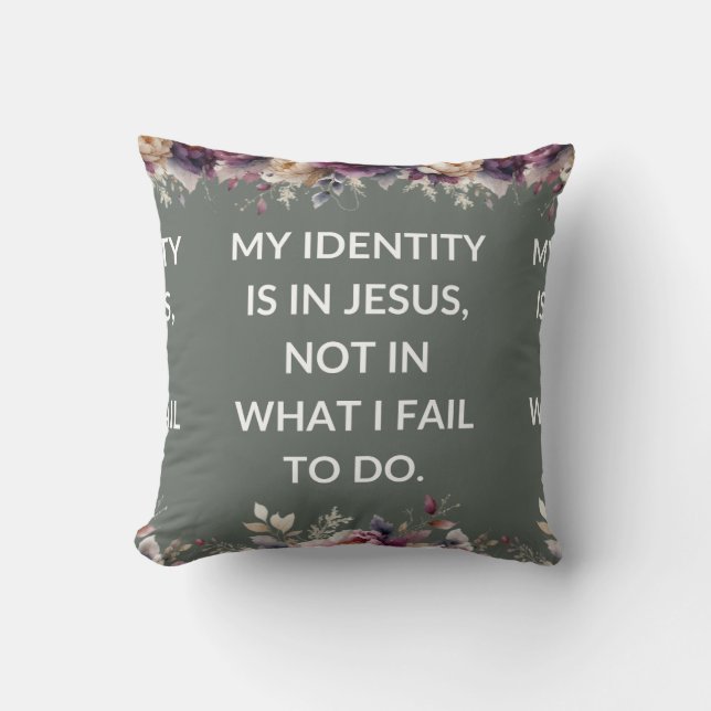 Sage pillow with a simple religious quote kudde (Framsida)