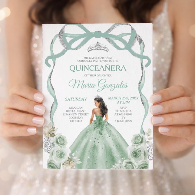 Sagegrön bows prinsessa silver krona Quinceañera Inbjudningar (Skapare uppladdad)