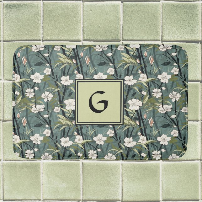Sagegrön Chinoiserie Blommig Vit Initial  Badrumsmatta (Skapare uppladdad)