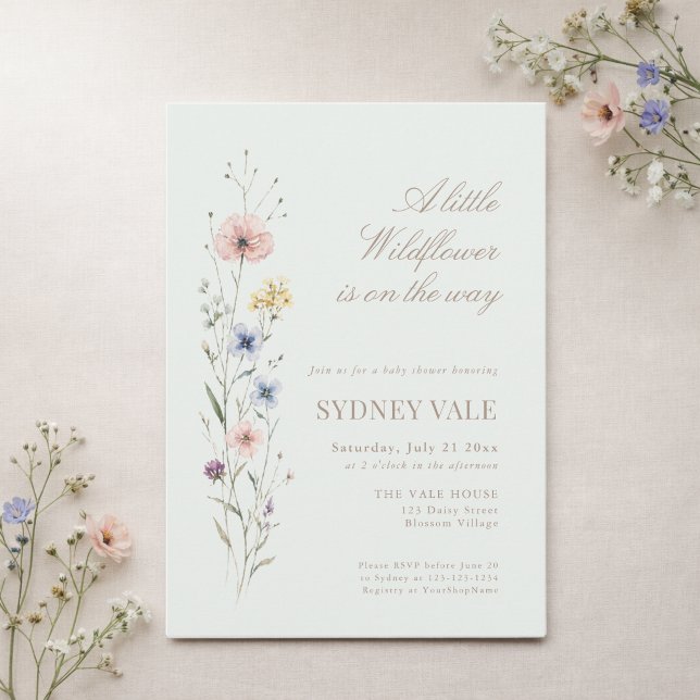 Sagegrön liten vildblomma - Baby Shower Inbjudningar (Skapare uppladdad)