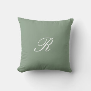 Sagegrön monograminitial bröllopsgåva för favor kudde